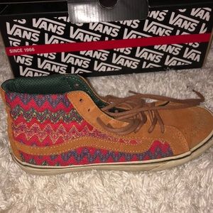 Printed high-top Vans